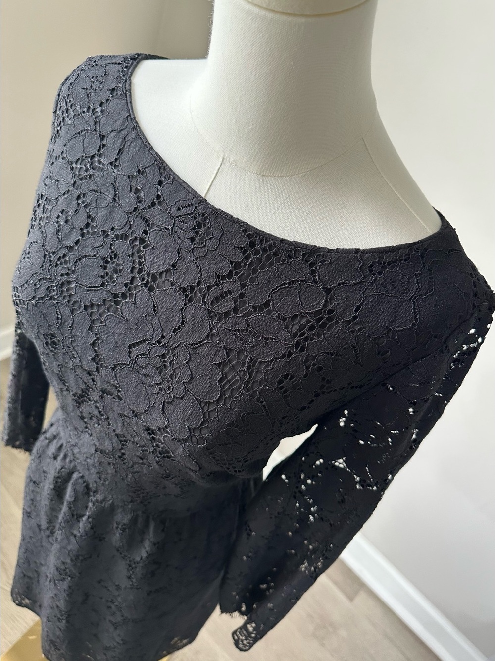 LOFT Black Floral Lace Long-Sleeve Dress